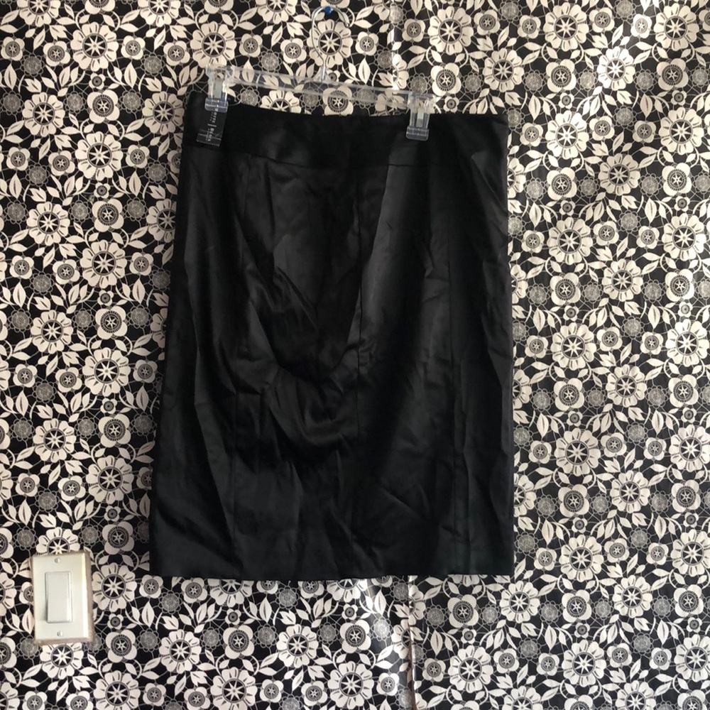 Formal skirt